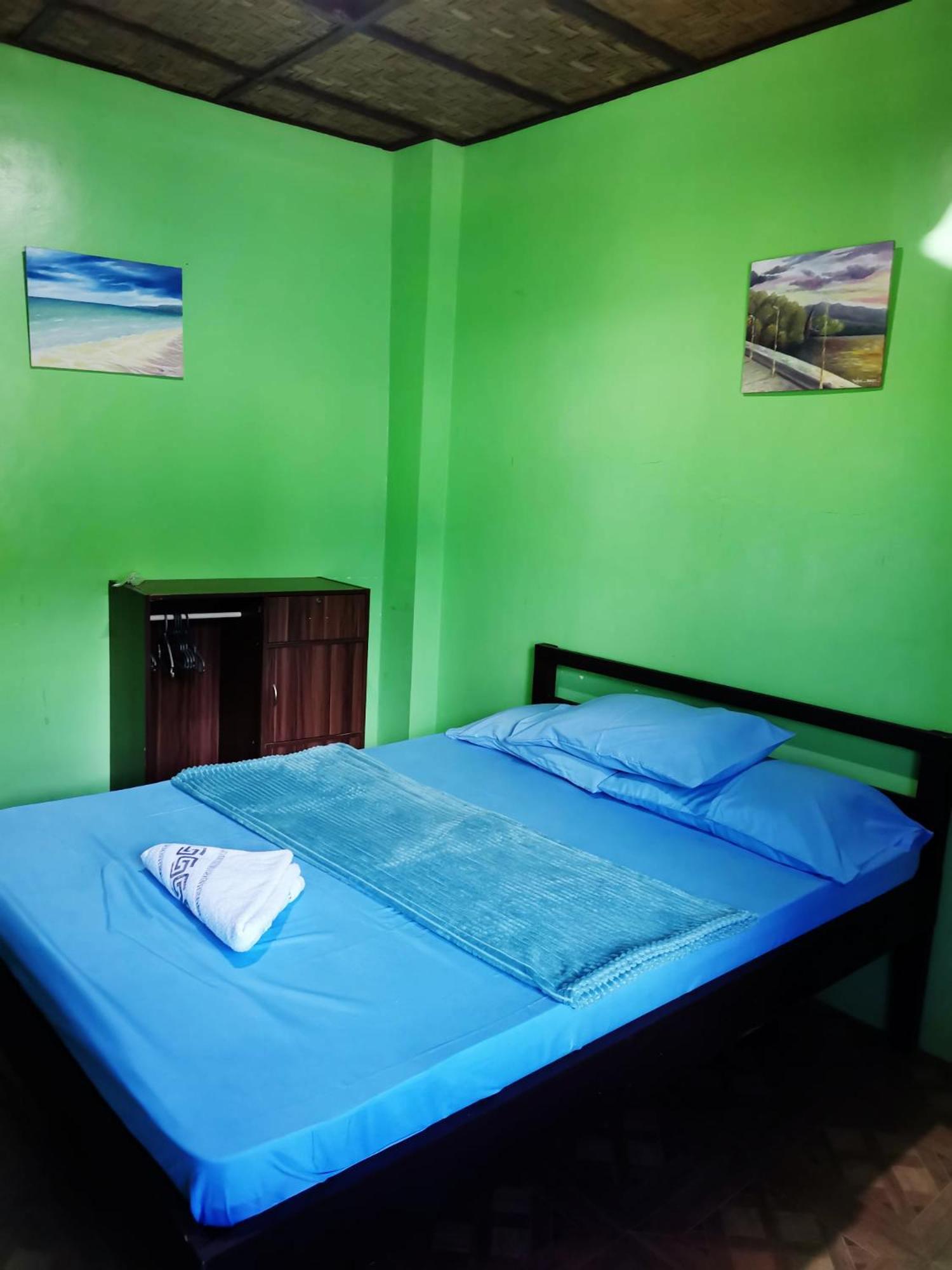 In-N-Out Hostel シキホール エクステリア 写真